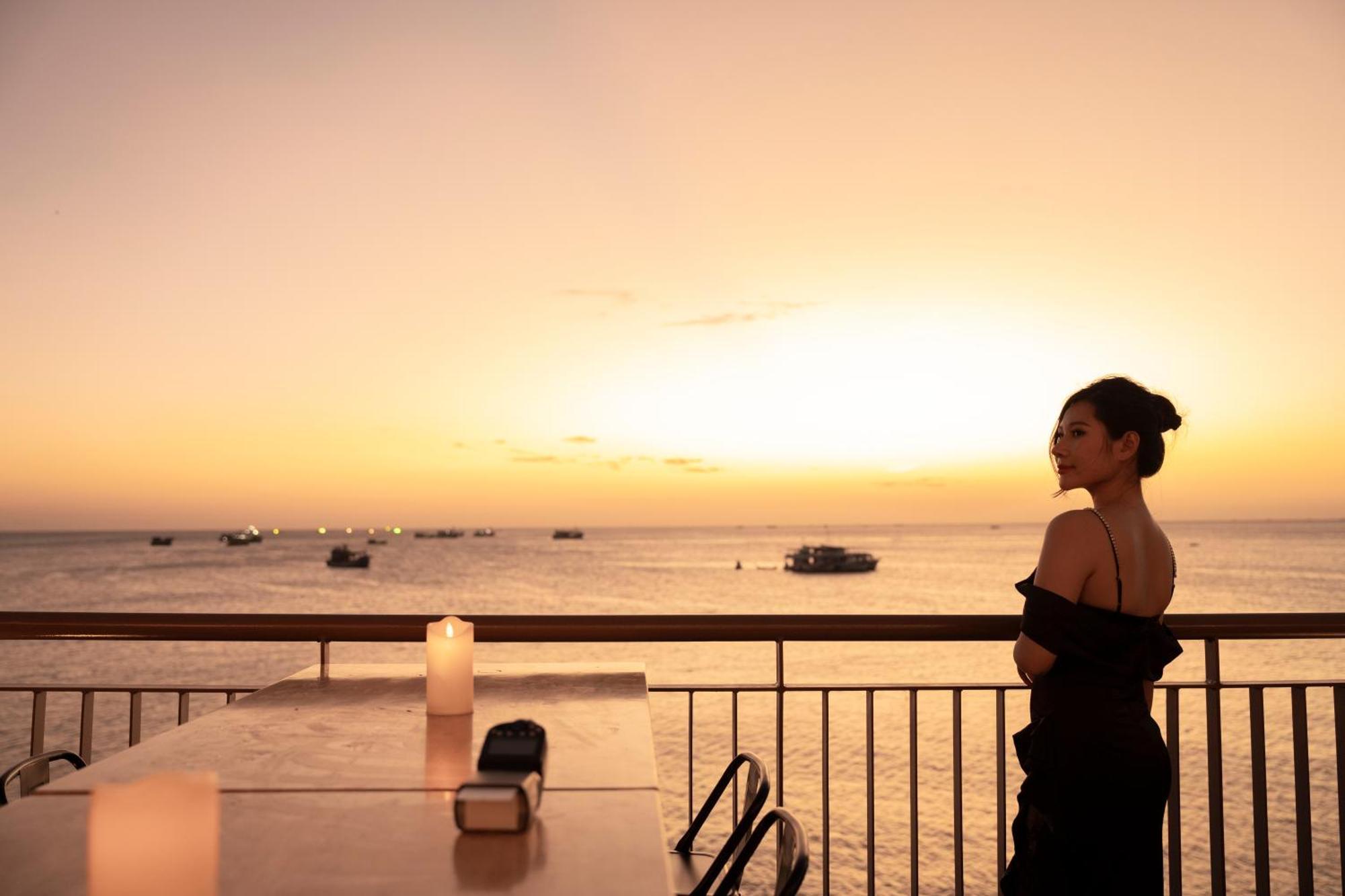 Sunset Sorrento Phu Quocアパートホテル エクステリア 写真